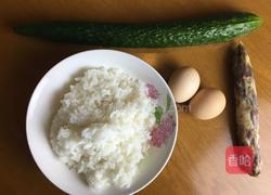 玉子香肠饭团的做法图解1