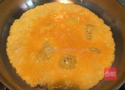 玉子香肠饭团的做法图解3