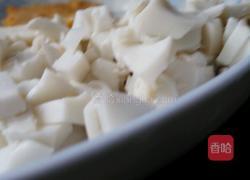 豆腐炒鸭蛋的做法图解2