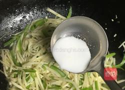 彩椒炒茭白丝的做法图解10