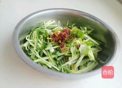 凉拌黄瓜丝的做法图解3