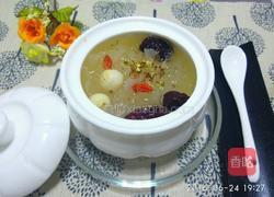 冰糖银耳莲子羹的做法图解5