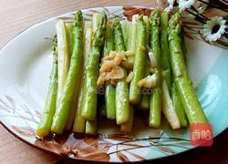 凉拌芦笋的做法图解4