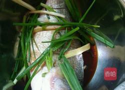 剁椒鲈鱼的做法图解1