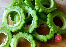 蜜汁苦瓜的做法图解3