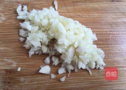 蒜蓉丝瓜爱心蛋的做法图解3