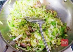  #卷心菜#卷心菜炒前腿肉的做法图解4