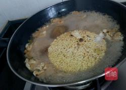 蛋花汤泡面的做法图解8