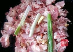 白萝卜炖牛腩的做法图解4