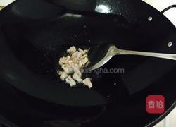 肉丝蔬菜炒粿条的做法图解3