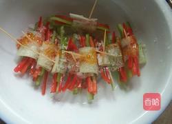 酸辣西瓜卷的做法图解6