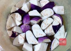土豆炖圆茄子的做法图解3