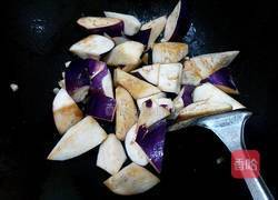 土豆炖圆茄子的做法图解7