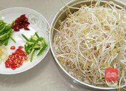 炝炒绿豆芽的做法图解1