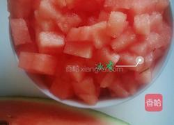 酸奶西瓜布丁的做法图解2