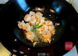 豆芽韭菜炒虾仁的做法图解7