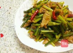 肉片炒蒜薹的做法图解4