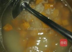 南瓜百合粥的做法图解4