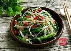 绿豆芽炒韭菜的做法图解6