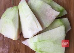 凉拌西瓜皮的做法图解2