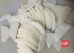 酸辣白萝卜的做法图解2