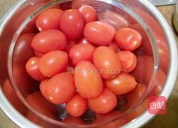 酸甜小番茄的做法图解2
