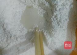 白萝卜鲜肉饺子（白萝卜可是美容的哦）的做法图解4