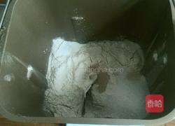 中种牛奶土司的做法图解2