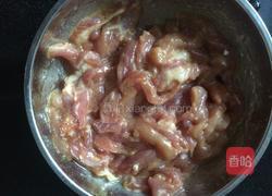 青豆炒肉的做法图解2