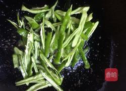 青豆炒肉的做法图解8