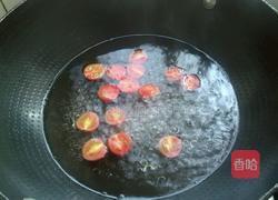 圣女果蛋花汤的做法图解4