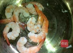 土豆泥虾球的做法图解1