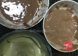 三色戚风的做法图解10