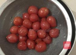 桂花蜜汁圣女果的做法图解3