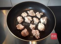 香脆排骨闷玉米的做法图解6