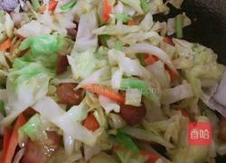 卷心菜炒五花肉的做法图解4