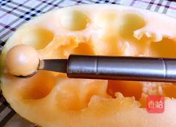 哈蜜瓜葡萄的做法图解3