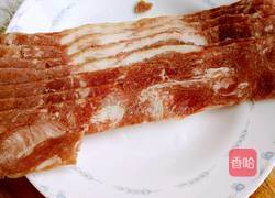 香煎培根卷卷心菜的做法图解1