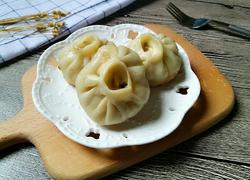 白萝卜猪肉馅生煎包