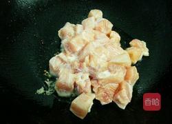 彩椒炒鸡丁的做法图解6