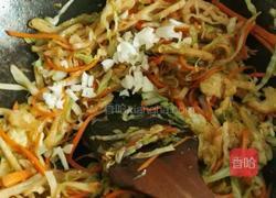 卷心菜炒饼的做法图解8