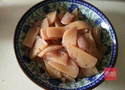 剁椒炒魔芋的做法图解3