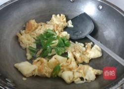 圣女果炒鸡蛋的做法图解4