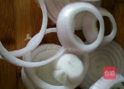 香炸洋葱圈的做法图解1