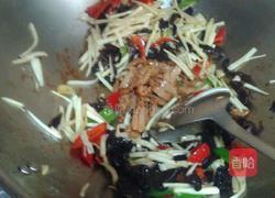 茭白炒肉丝木耳的做法图解4