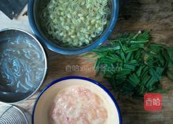 黄豆芽韮菜炒鸡丝的做法图解1