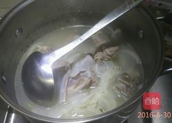 白萝卜排骨汤的做法图解5