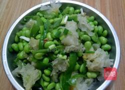 银耳素炒青豆的做法图解10