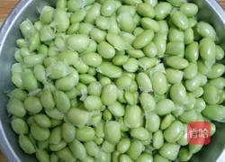 银耳素炒青豆的做法图解1