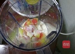 西瓜奶昔的做法图解3